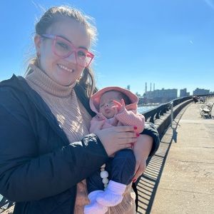 Meet your Posher, Stefania